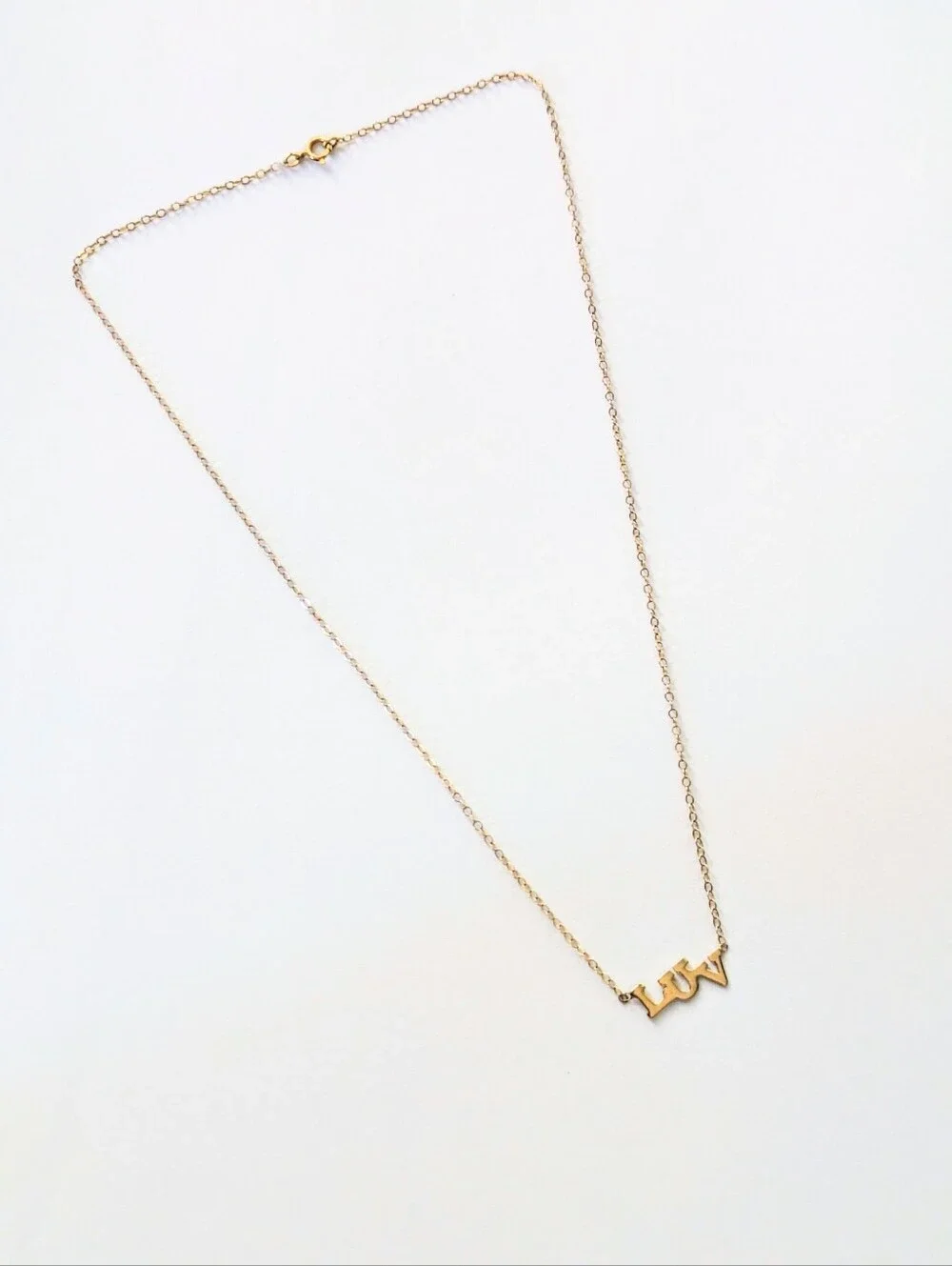 Adorable 14k Solid Yellow Gold LUV Script Pendant Choker Necklace 15.5